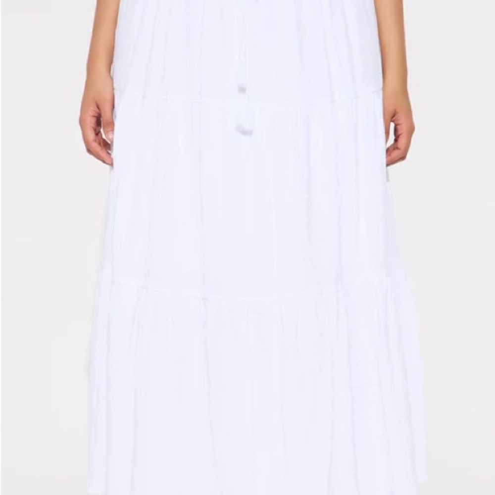 Fashion Nova White Maxi Skirt